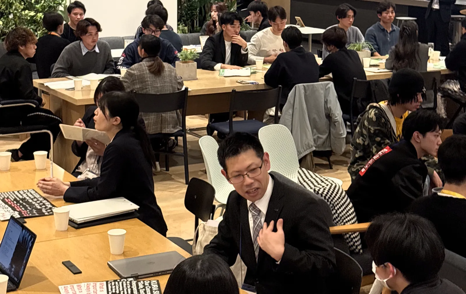 座談会の様子